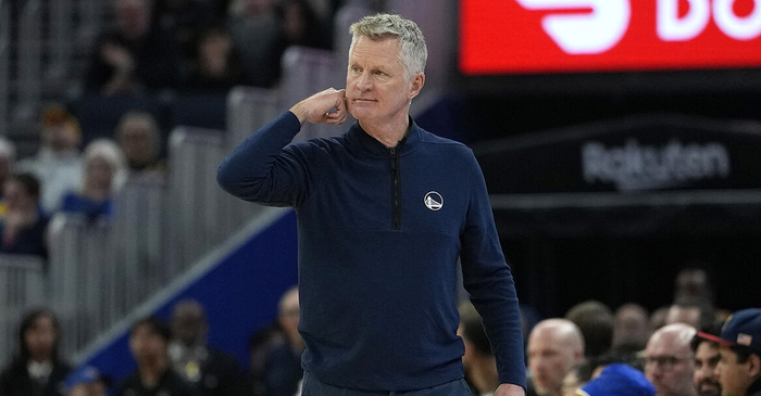 开云体育下载官网-科尔：整支球队都希望阿德巴约留在场上追逐纪录 斯波没必要道歉|巴姆-阿德巴约|巴姆·阿德巴约|史蒂夫-科尔|迈阿密热火队|金州勇士队_新浪体育_新浪新闻